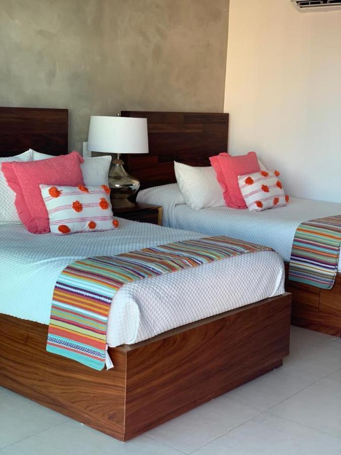 Peninsula Vallarta , Departamentos Piso 8 Y 10 Hacia El Mar プエルトバラータ エクステリア 写真
