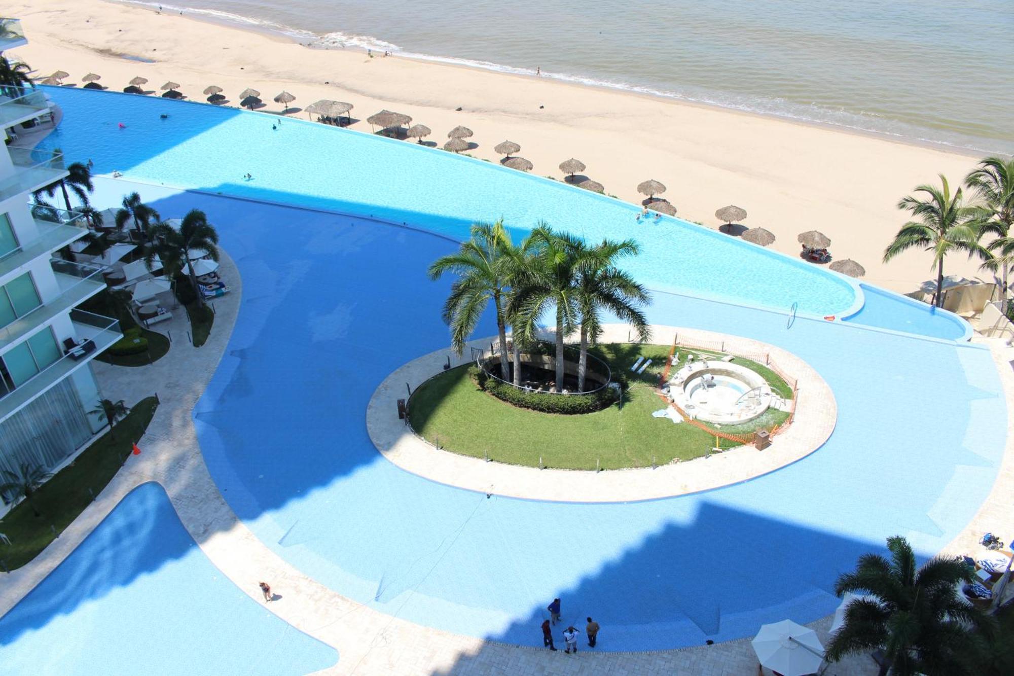 Peninsula Vallarta , Departamentos Piso 8 Y 10 Hacia El Mar プエルトバラータ エクステリア 写真